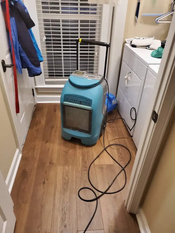 Commercial dehumidifier deployed for Flood Damage Cleanup in Kaneohe